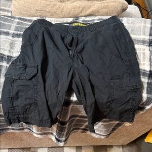 Lee Men's Black Cargo Shorts with Utility Pockets